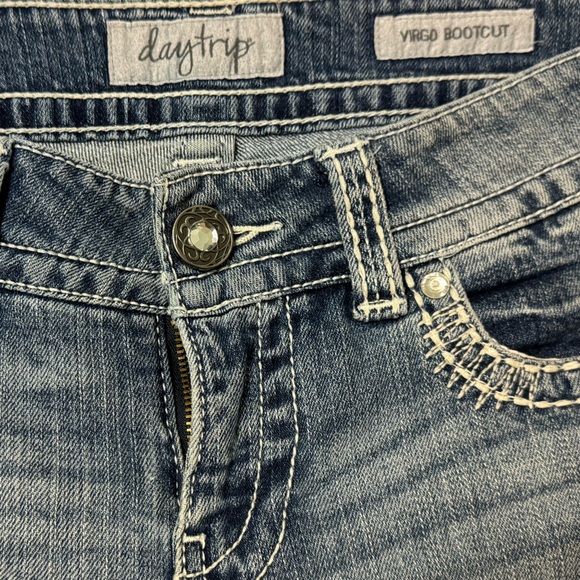 Day trip bootcut jeans - Picture 4 of 5
